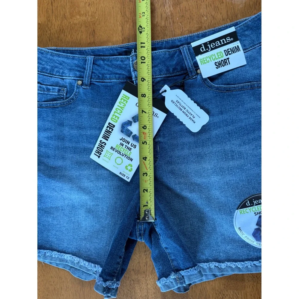 d.jeans Women's Recycled Denim Shorts Medium Wash Frayed Hem High Rise Eco Sz 12